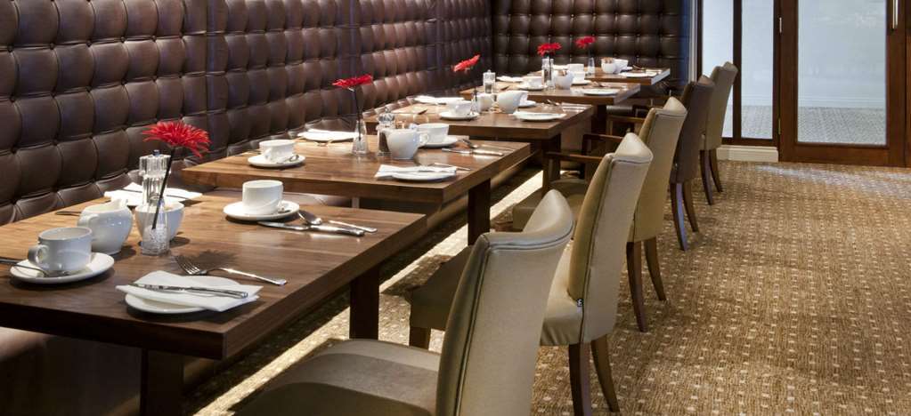 Ettington Chase Hotel Ресторант снимка